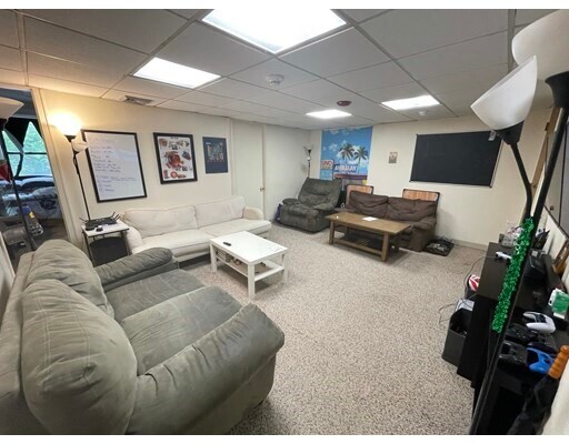 Foto del edificio - 464 Commonwealth Ave