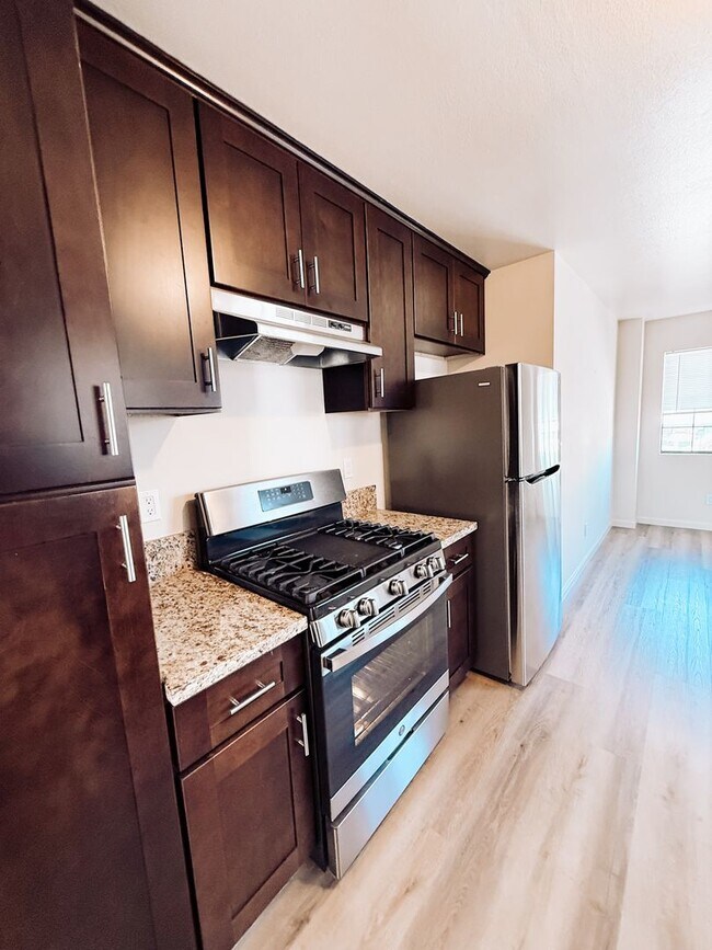 Foto del edificio - 6152 Orange Ave