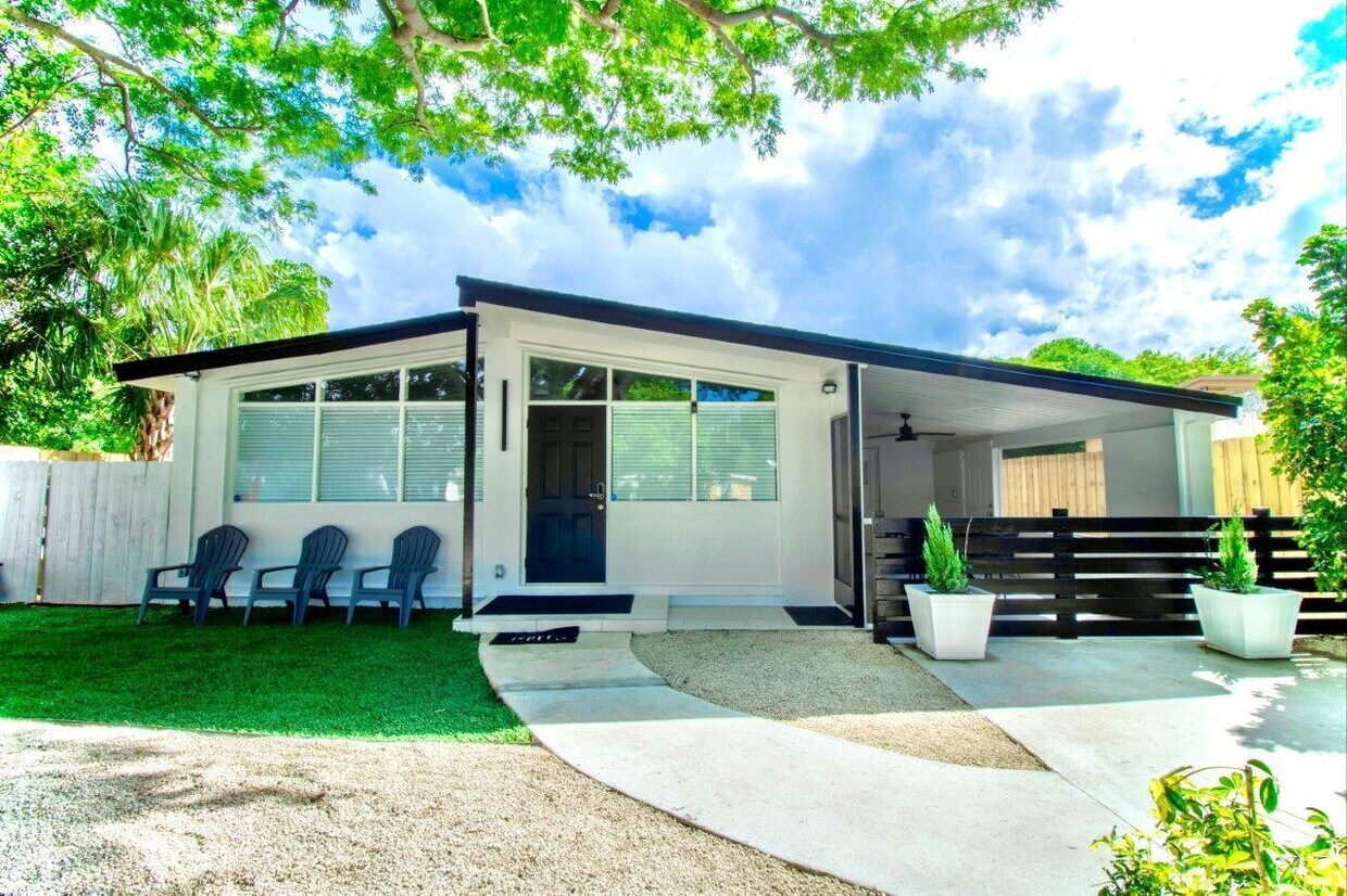 Foto principal - 462 Hastings St