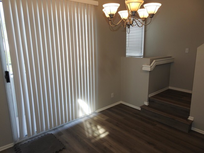 Building Photo - 2295 Indigo Hills Dr