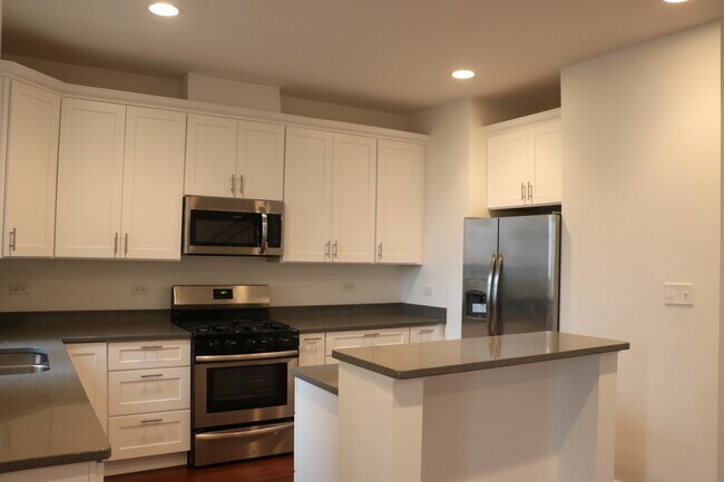 Foto del edificio - 12713 Wild Rye Ct