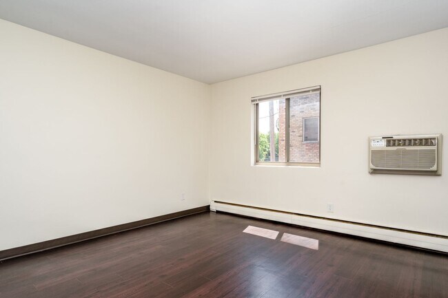 Foto del interior - 2009 Bryant Ave S