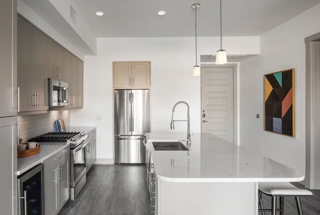 Foto del edificio - Lock in Your Lease & Get Up to $500 Off!