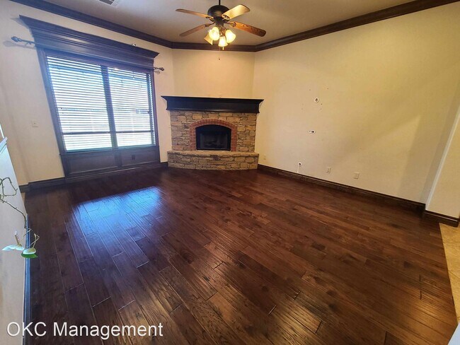 Building Photo - 3 br, 2 bath House - 6405 Bent Wood Dr