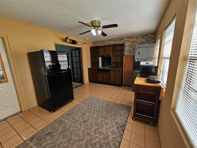 Foto del edificio - 4609 Miley Rd