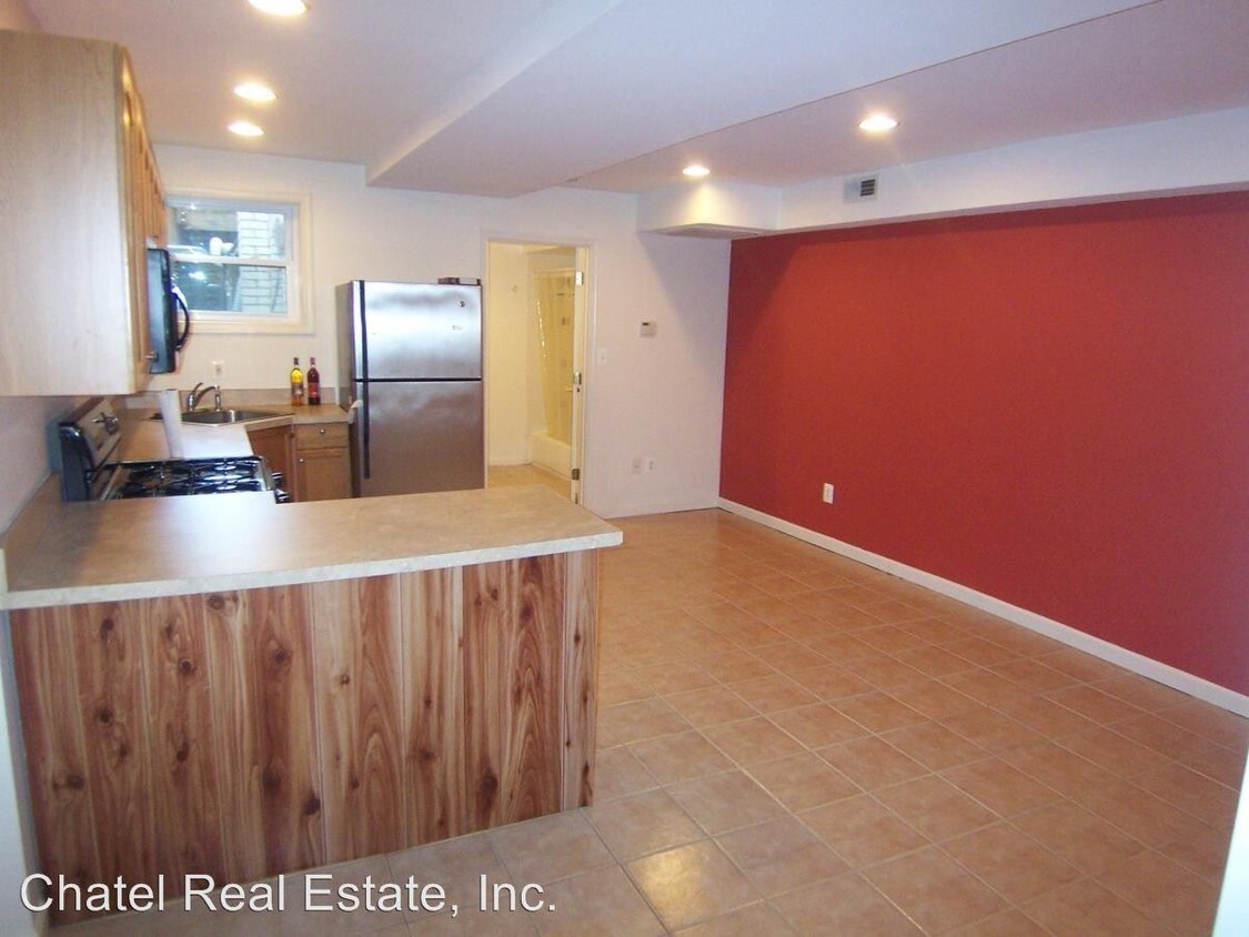 Primary Photo - 1 br, 1 bath House - 628 5th Street NE
