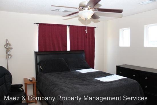Building Photo - 4501 Santa Elena St