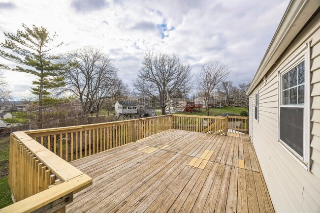 Building Photo - 12174 Glencrest Ct