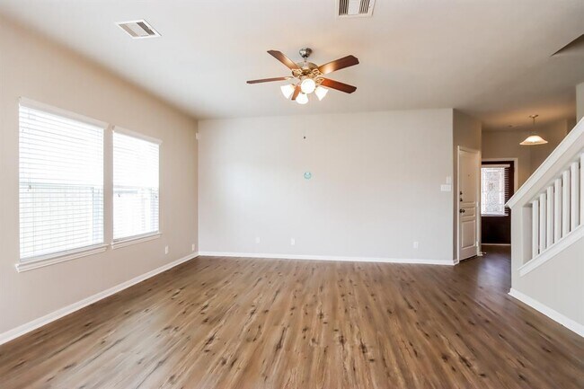 Foto del edificio - 17226 Hannah Oaks Ln
