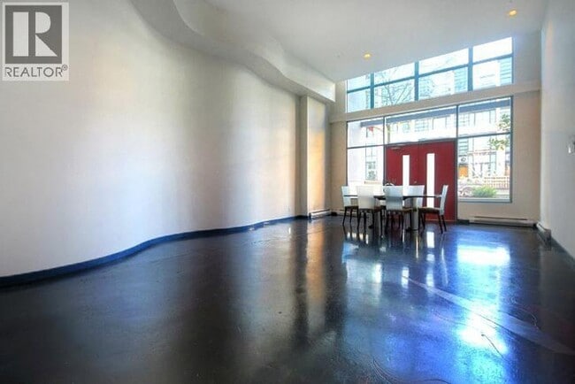 Building Photo - 1238 Seymour St