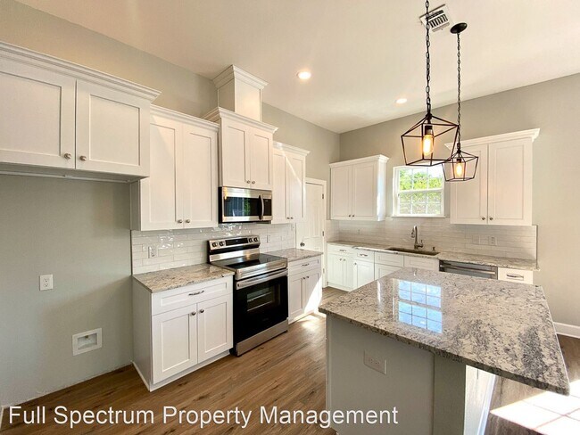 Foto del edificio - 3 br, 2 bath House - 507 Westfall Ave