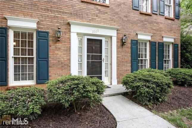 Building Photo - 1025 Barrington Landing Ct