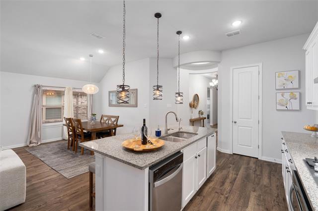 Foto del edificio - 2723 Willow Ln