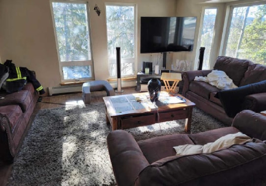 Building Photo - 1803 Ridgeview Dr