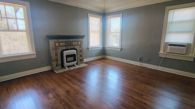 Foto del edificio - 512 NW 27th St