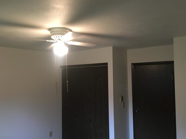 Building Photo - 201 7th Ave SE