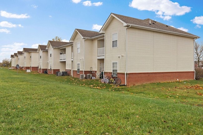 Building Photo - Rent $1725/mo********** Minutes to Honda**...