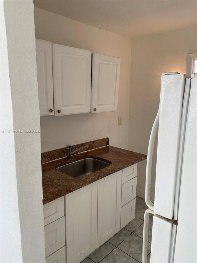 Foto del edificio - 108 NW 3rd St