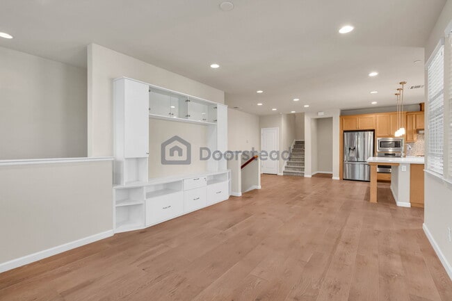 Building Photo - 727 Satsuma Ter
