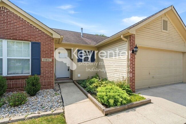 Building Photo - 13847 Waycross Dr