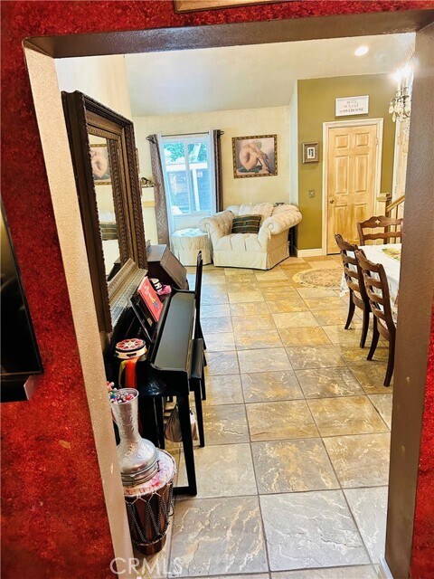 Foto del edificio - 1908 E Calico Dr