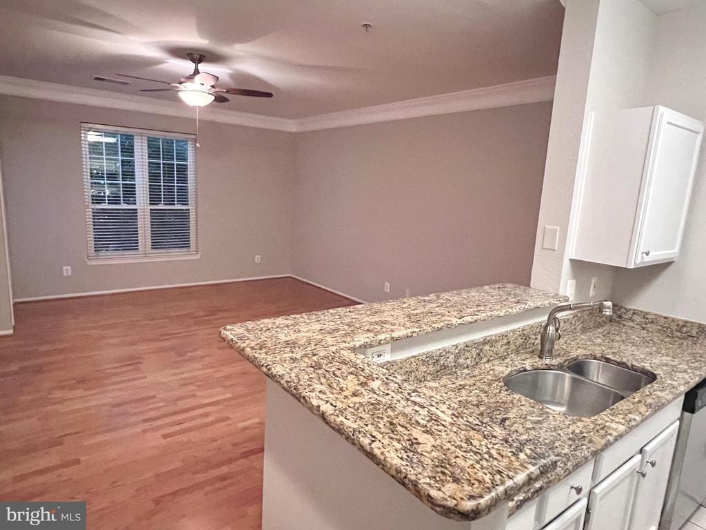 1581 Spring Gate Dr. Unit 5205, McLean, VA 22102 - Room for Rent in ...