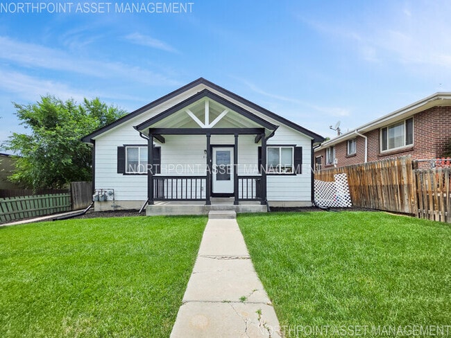 Charming 3 beds 2 baths in Denver! - Charming 3 beds 2 baths in Denver! House