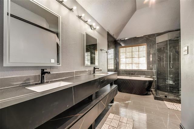 Building Photo - 4547 Buckingham Dr