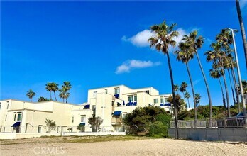 Building Photo - 711 CA-1