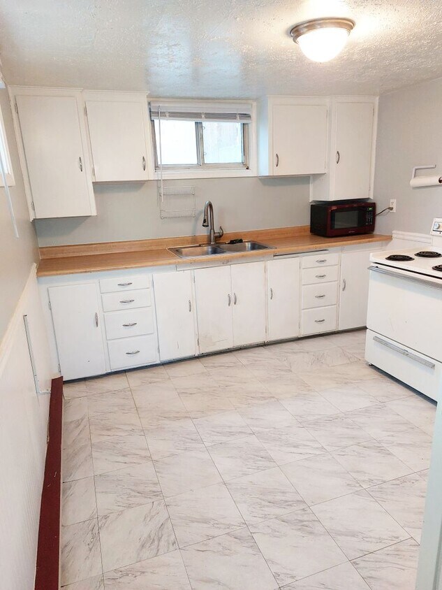 Foto principal - 13210 S Redwood Road