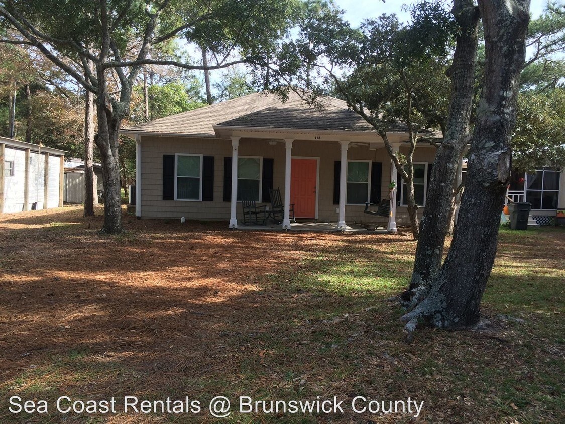 116 NE 70th St, Oak Island, NC 28465 House Rental in Oak Island, NC