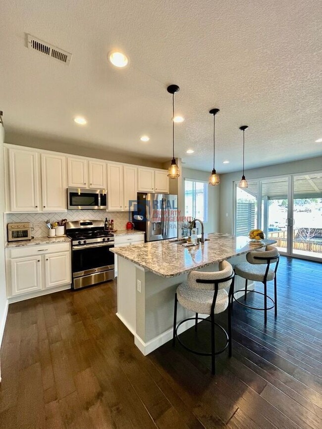 Building Photo - 1108 Preble Ct