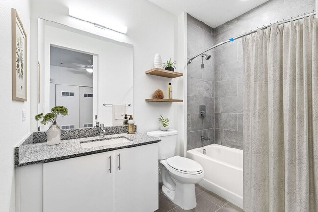 Interior Photo - The Collective RiNo