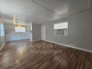 Building Photo - 2735 W 10th St