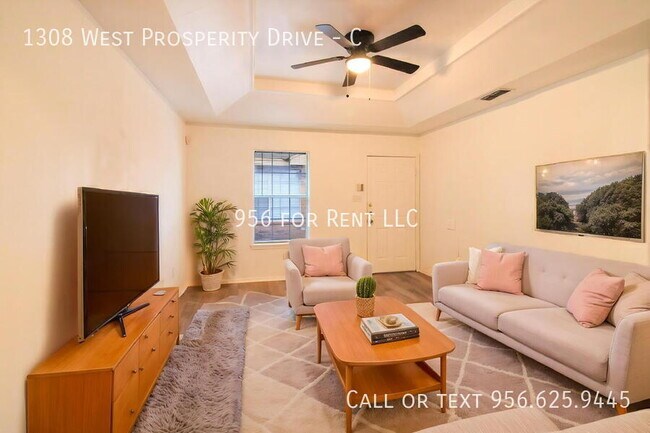 Foto del edificio - 1308 W Prosperity Dr