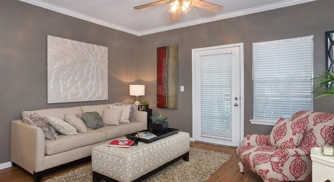 Foto del edificio - Highlands Hill Country