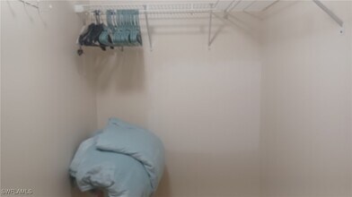 Building Photo - 716 Landover Cir