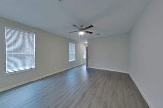 Building Photo - 2338 Bailey Flds Ln
