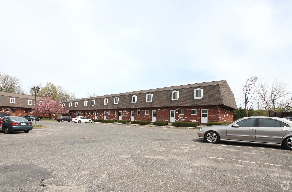 Westwood Court Townhouses Springfield, MA