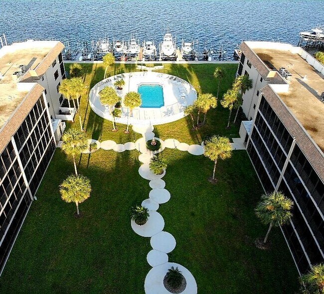 Foto del edificio - 2424 N Federal Hwy