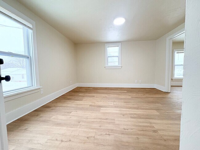 Foto del edificio - 520 12th Ave