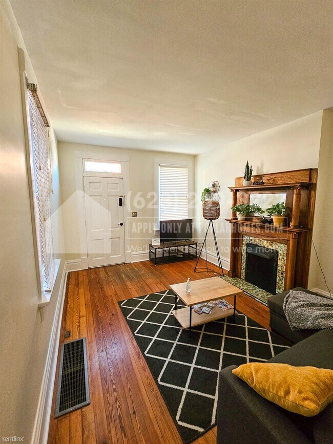 Building Photo - 3 br, 2 bath Condo - 582 South Pearl Street -