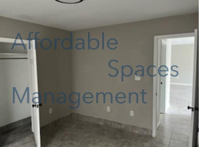 Building Photo - 4077 St Charles Pl