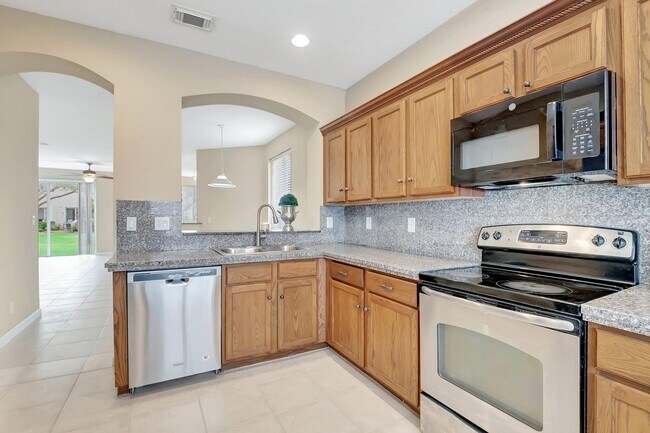 Foto del edificio - 3021 N Evergreen Cir