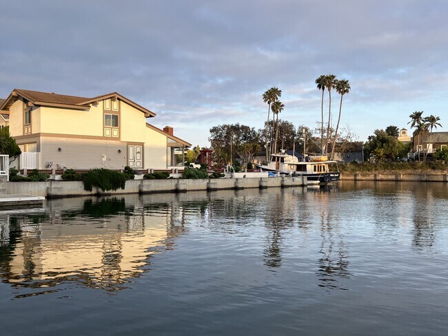 Building Photo - 2531 Monaco Dr