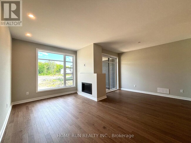 Building Photo - 1074 Kitigan Grove