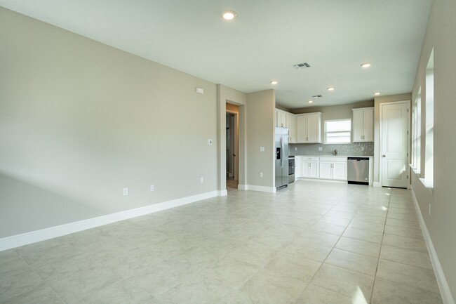 Building Photo - 13141 Markowitz Aly