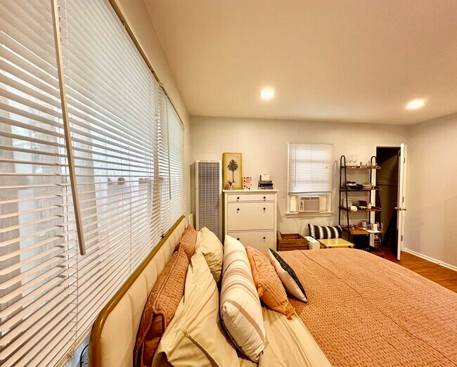 Foto del edificio - 828 7th St