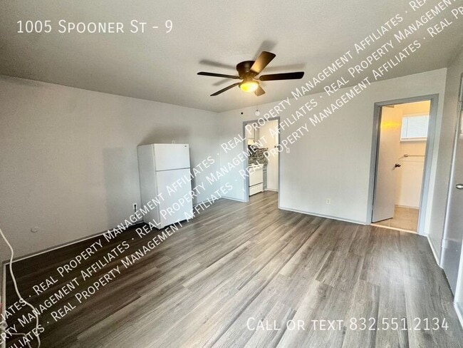 Foto del edificio - 1005 Spooner St