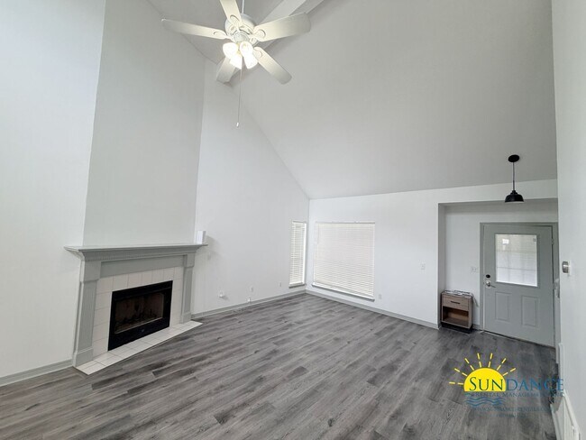 Foto del edificio - Charming 3 Bedroom Home in Shalimar near Eglin AFB & Hurlburt Field!